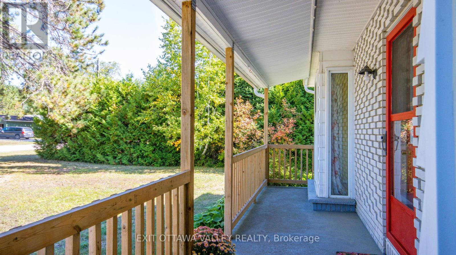 23 Sprucedale Avenue, Madawaska Valley, Ontario  K0J 1B0 - Photo 19 - X12416888