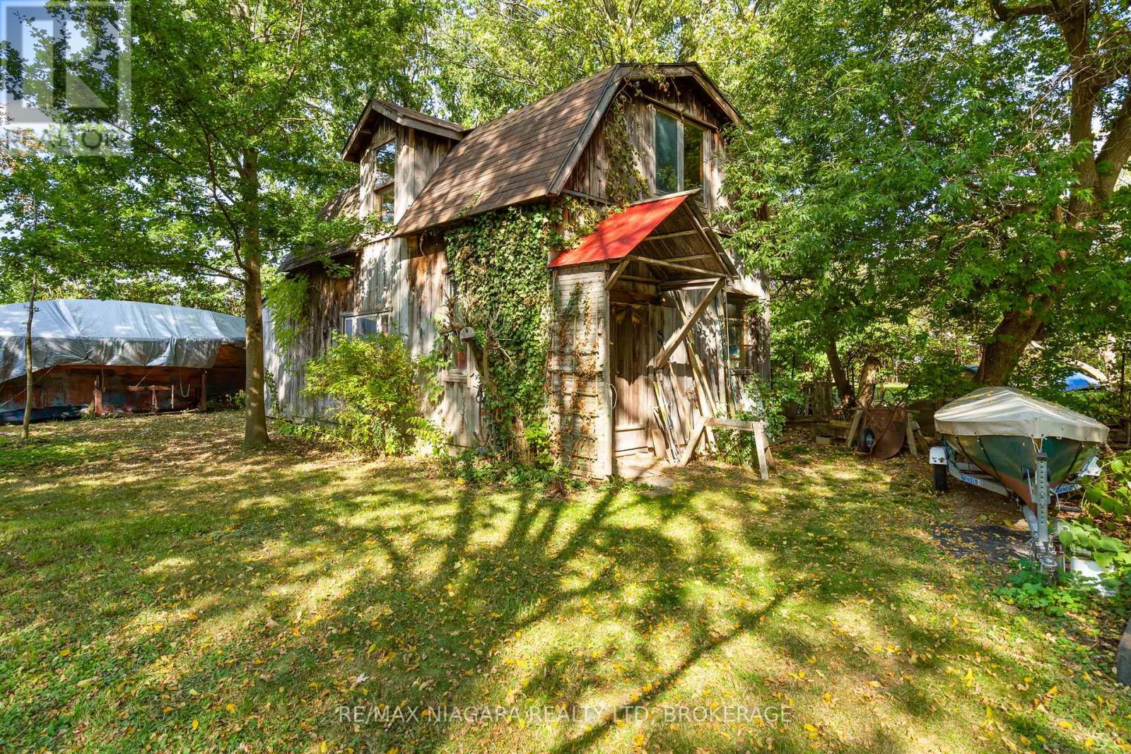 105 Weir Road, Port Colborne (Main Street), Ontario  L3K 2M8 - Photo 30 - X12416885