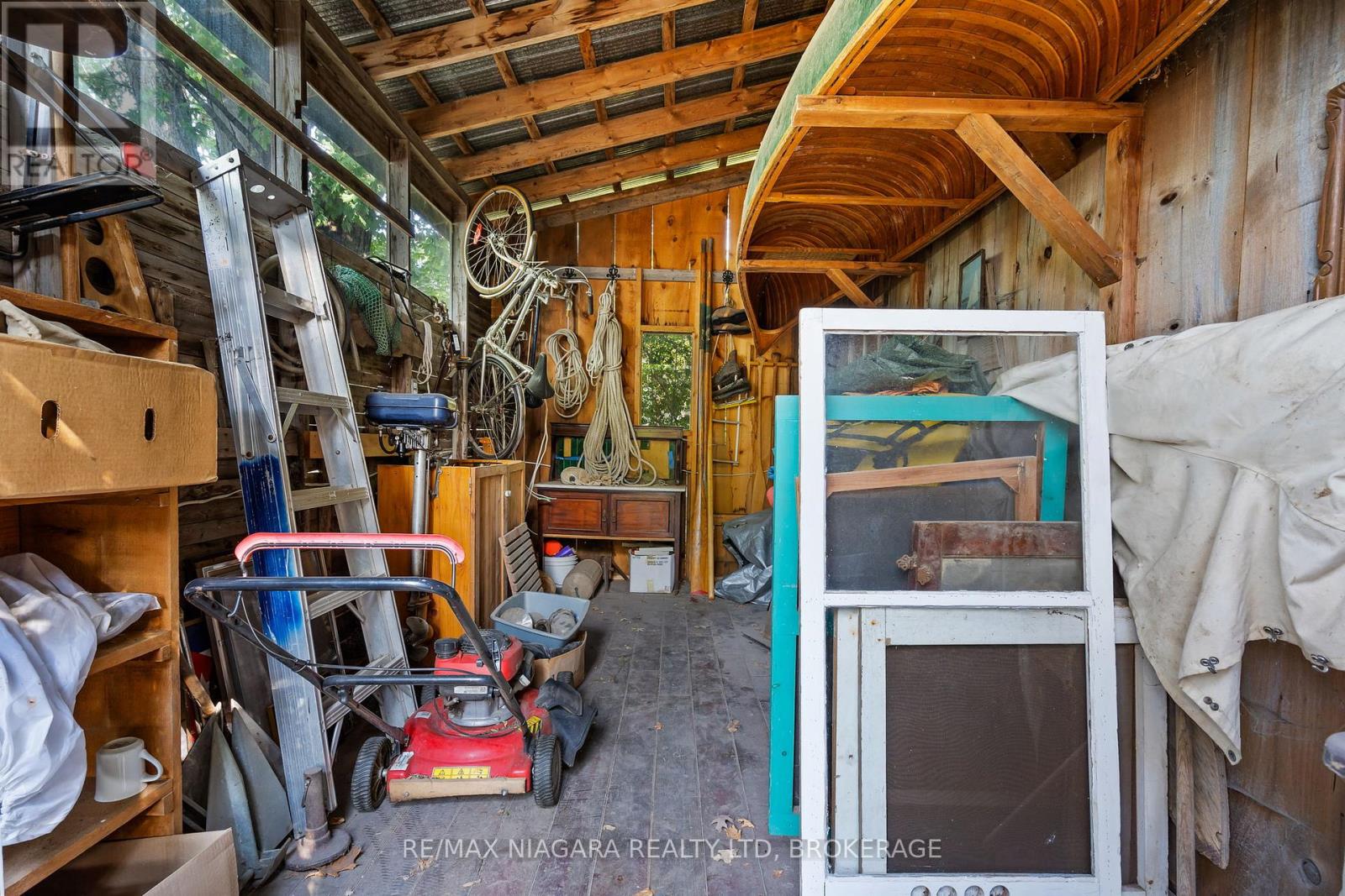 105 Weir Road, Port Colborne (Main Street), Ontario  L3K 2M8 - Photo 33 - X12416885