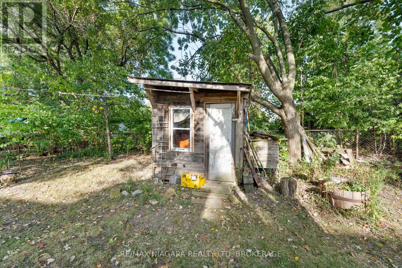 105 Weir Road, Port Colborne (Main Street), Ontario  L3K 2M8 - Photo 37 - X12416885