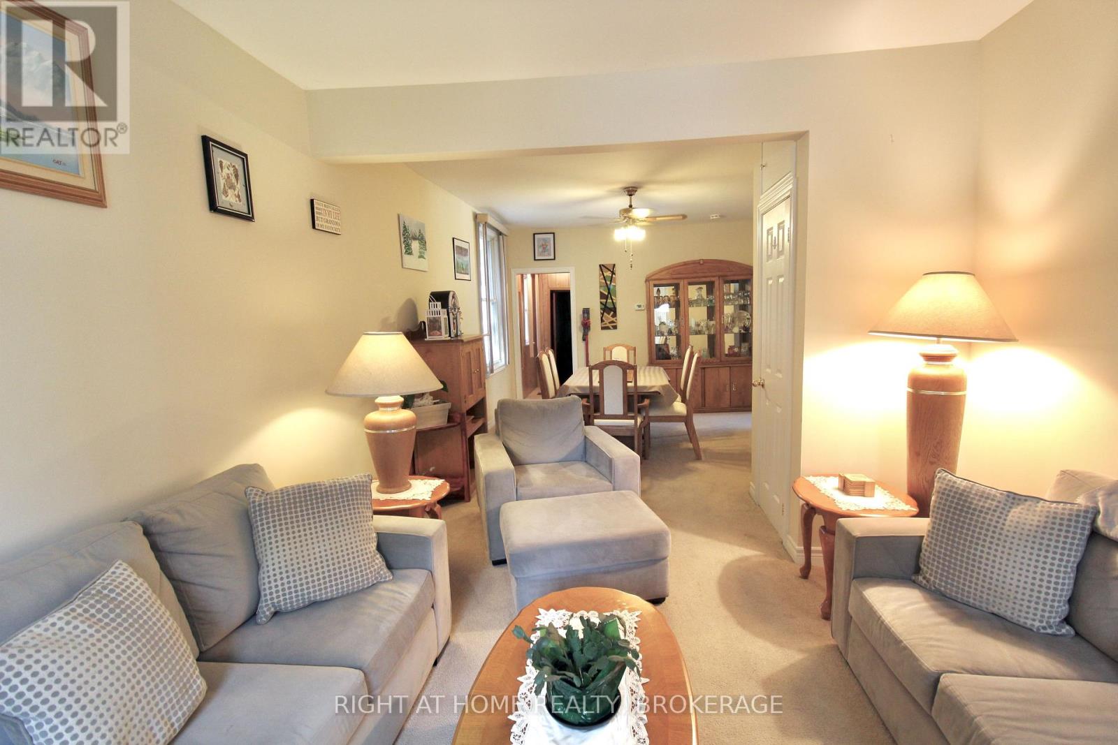 94 Canada Street, Hamilton, Ontario  L8P 1P3 - Photo 7 - X12416889