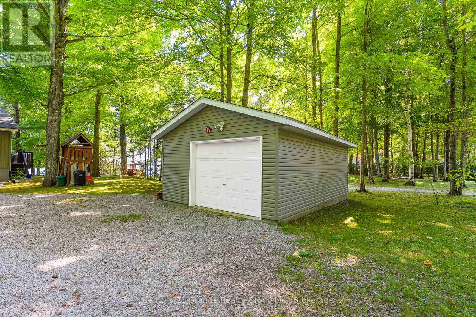 122 Suter Drive, Kawartha Lakes, Ontario  K0M 2B0 - Photo 7 - X12416883