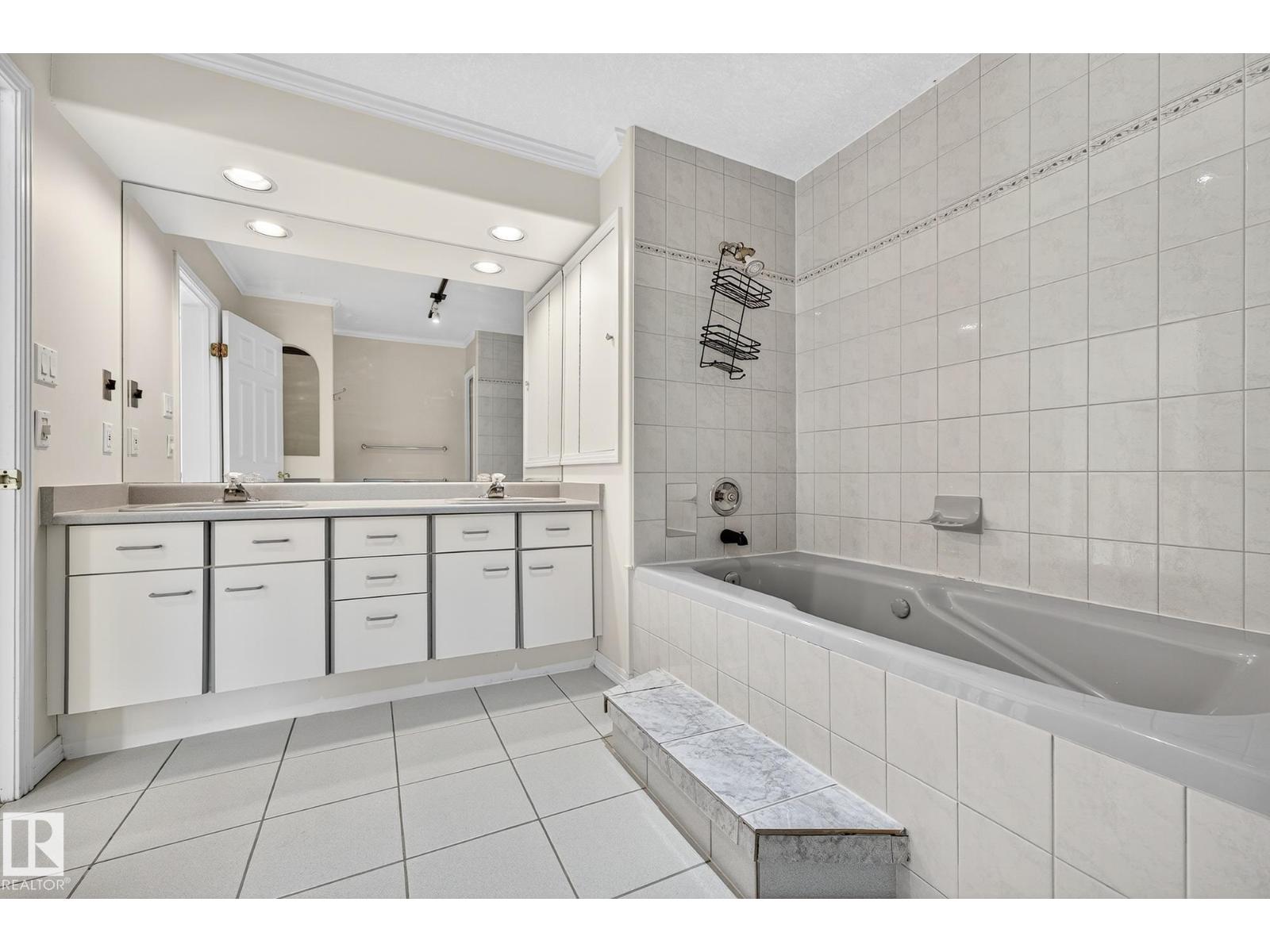 106 Farnell Cl Nw, Edmonton, Alberta  T6R 2E4 - Photo 40 - E4458753