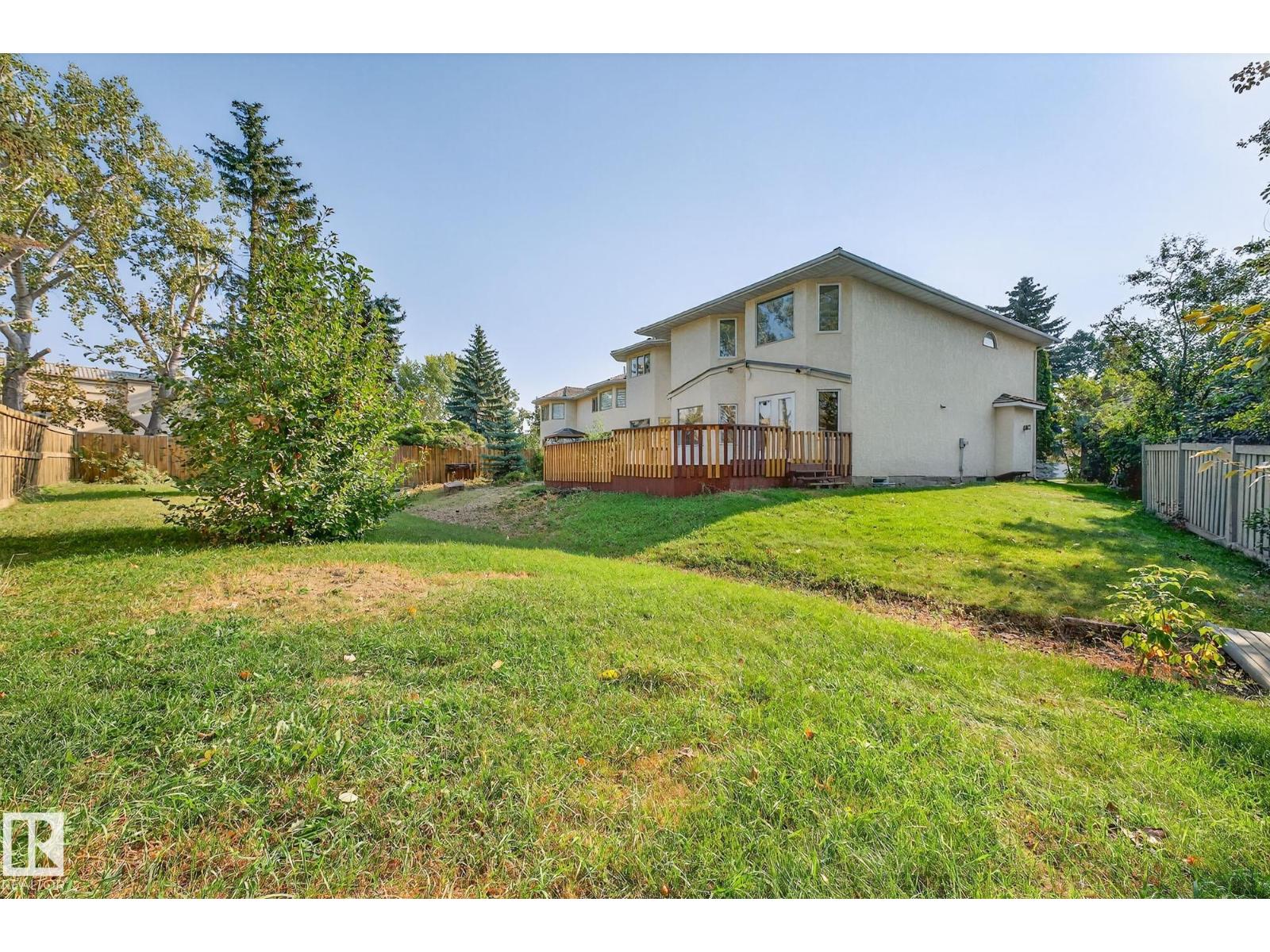 106 Farnell Cl Nw, Edmonton, Alberta  T6R 2E4 - Photo 46 - E4458753