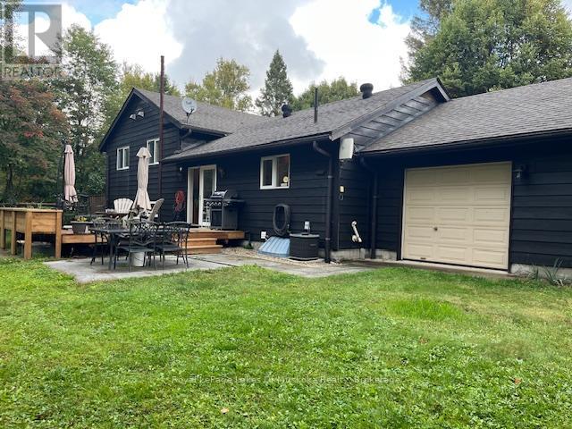 25 Cedar Court, South River, Ontario  P0A 1X0 - Photo 4 - X12415935