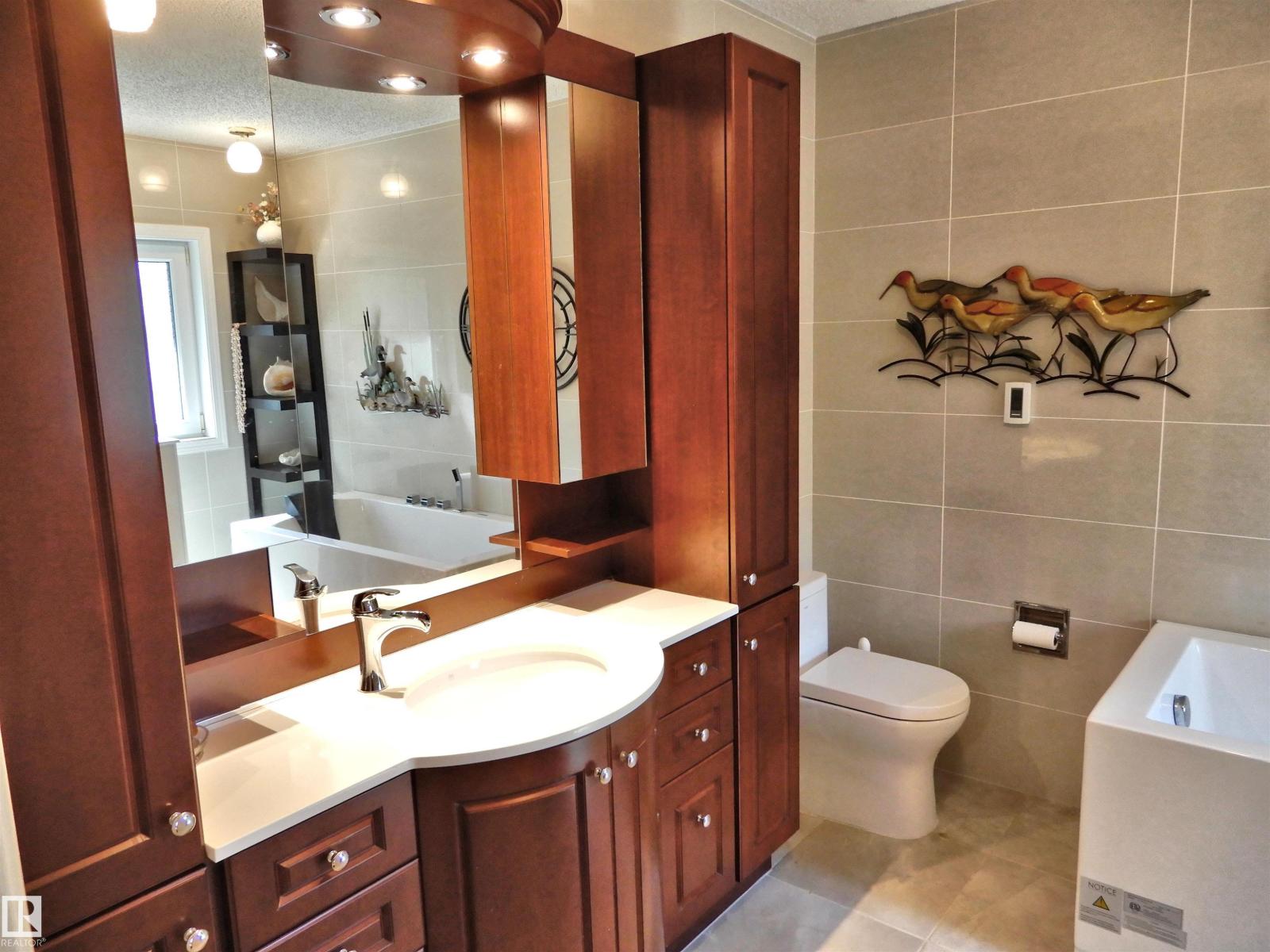131 Walsh Cr Nw, Edmonton, Alberta  T5T 5L7 - Photo 26 - E4455017