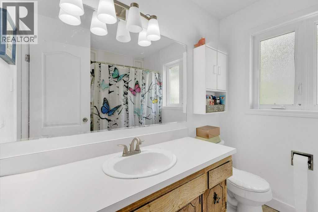 4018 39a Avenueclose, Ponoka, Alberta  T4J 1B1 - Photo 16 - A2242454