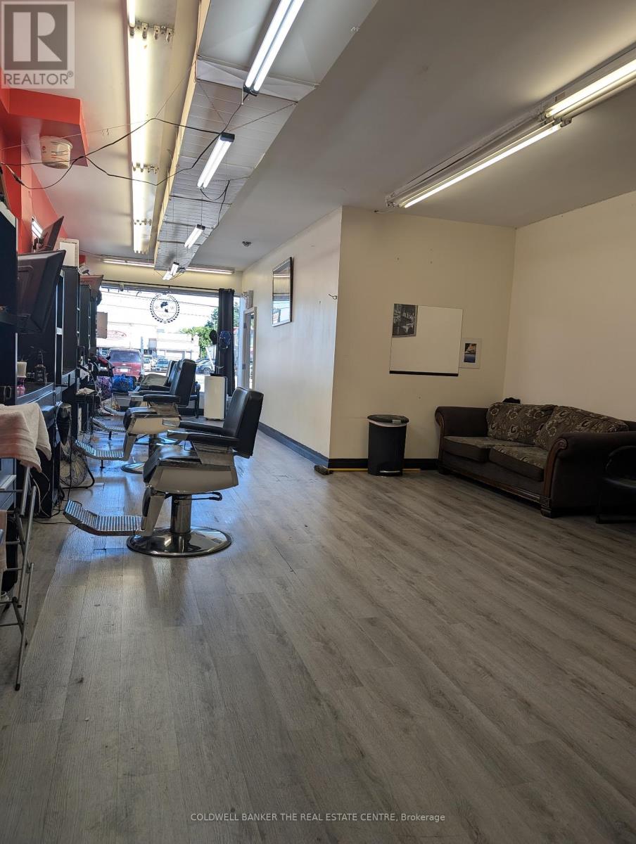 1881 Lawrence Avenue E, Toronto (Wexford-Maryvale), Ontario  M1R 2Y3 - Photo 6 - E12372939