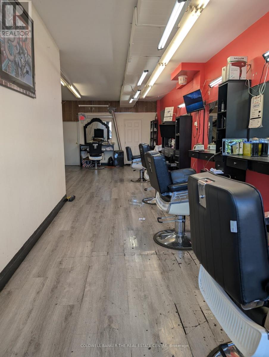 1881 Lawrence Avenue E, Toronto (Wexford-Maryvale), Ontario  M1R 2Y3 - Photo 5 - E12372939