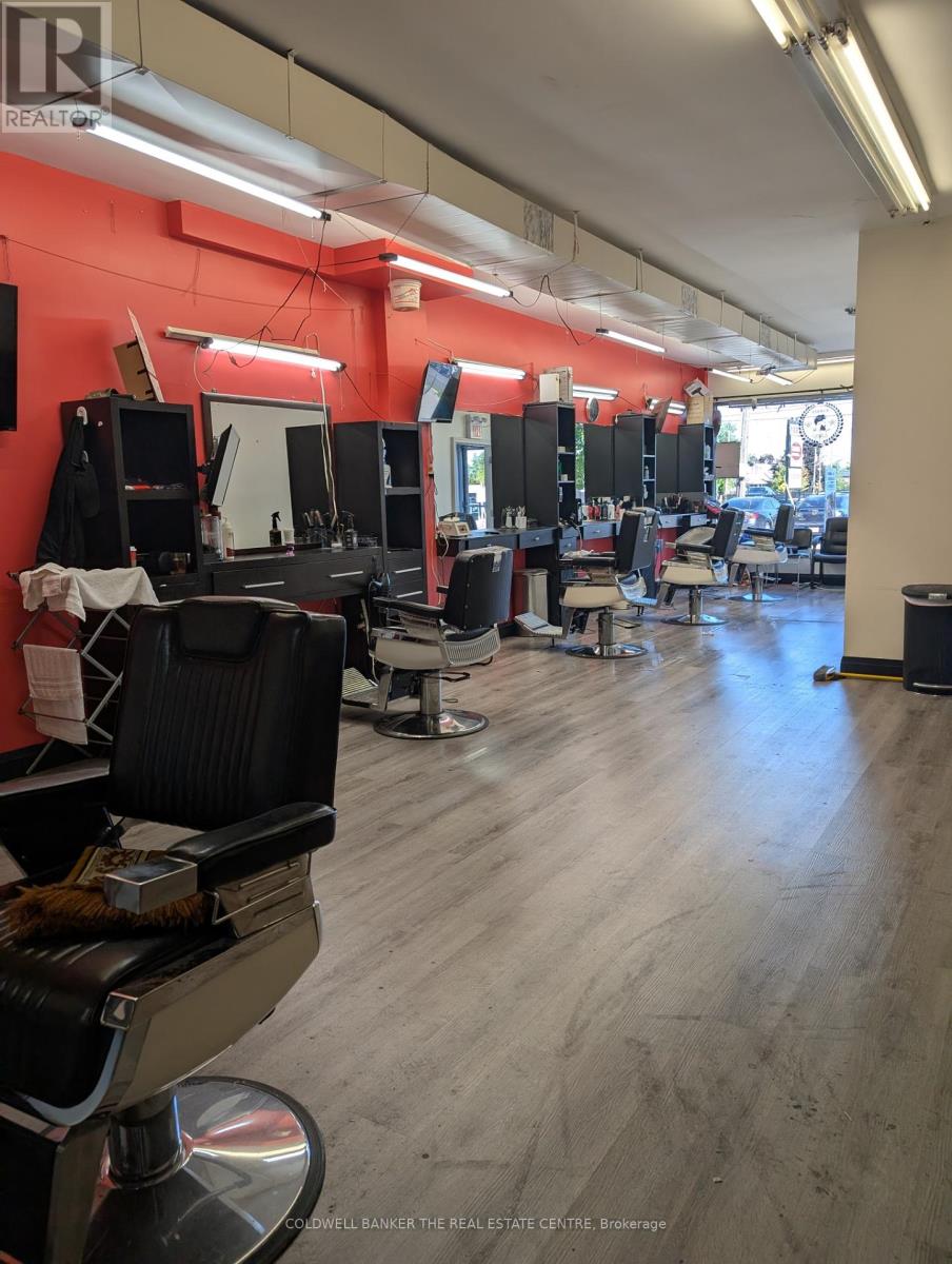 1881 Lawrence Avenue E, Toronto (Wexford-Maryvale), Ontario  M1R 2Y3 - Photo 7 - E12372939