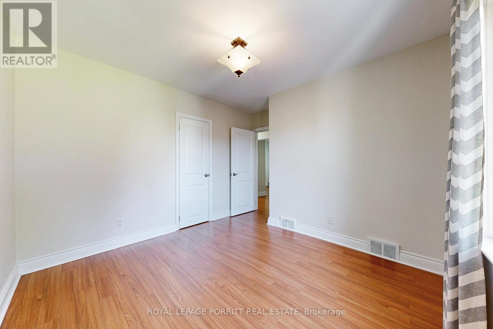 3 Orianna Drive, Toronto, Ontario  M8W 4M8 - Photo 27 - W12158393