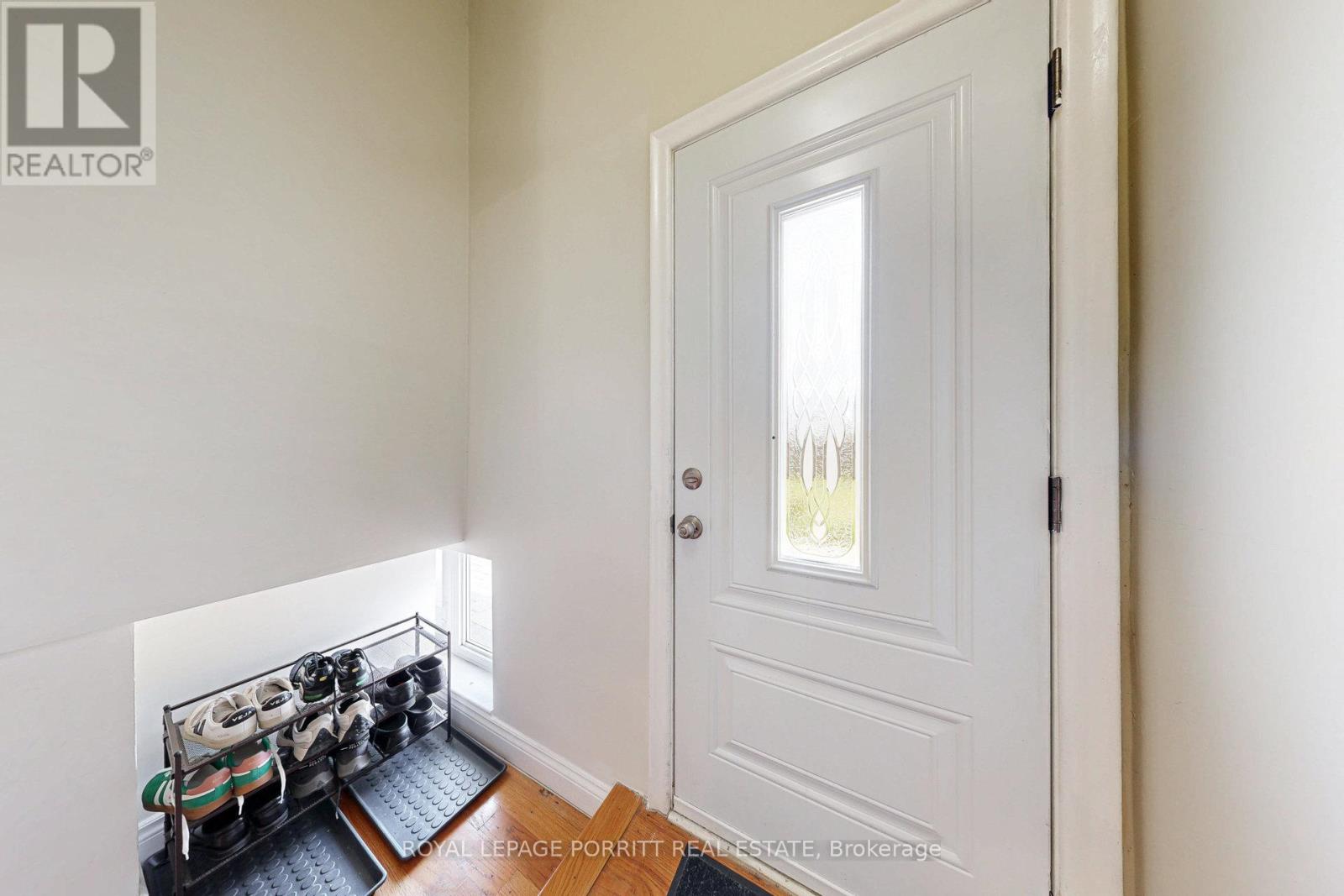 3 Orianna Drive, Toronto, Ontario  M8W 4M8 - Photo 29 - W12158393