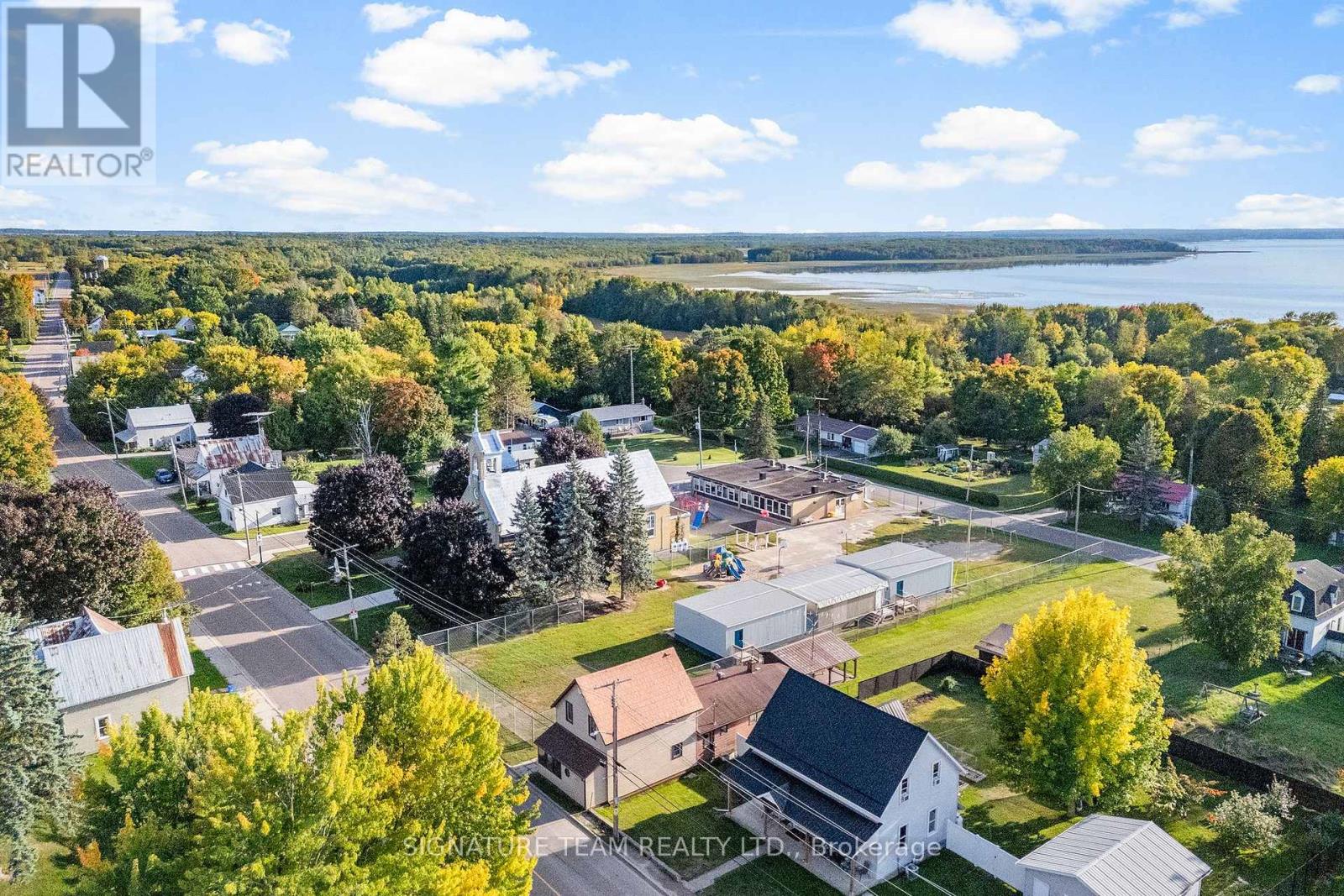 2157 Westmeath Road, Whitewater Region, Ontario  K0J 2L0 - Photo 34 - X12416912