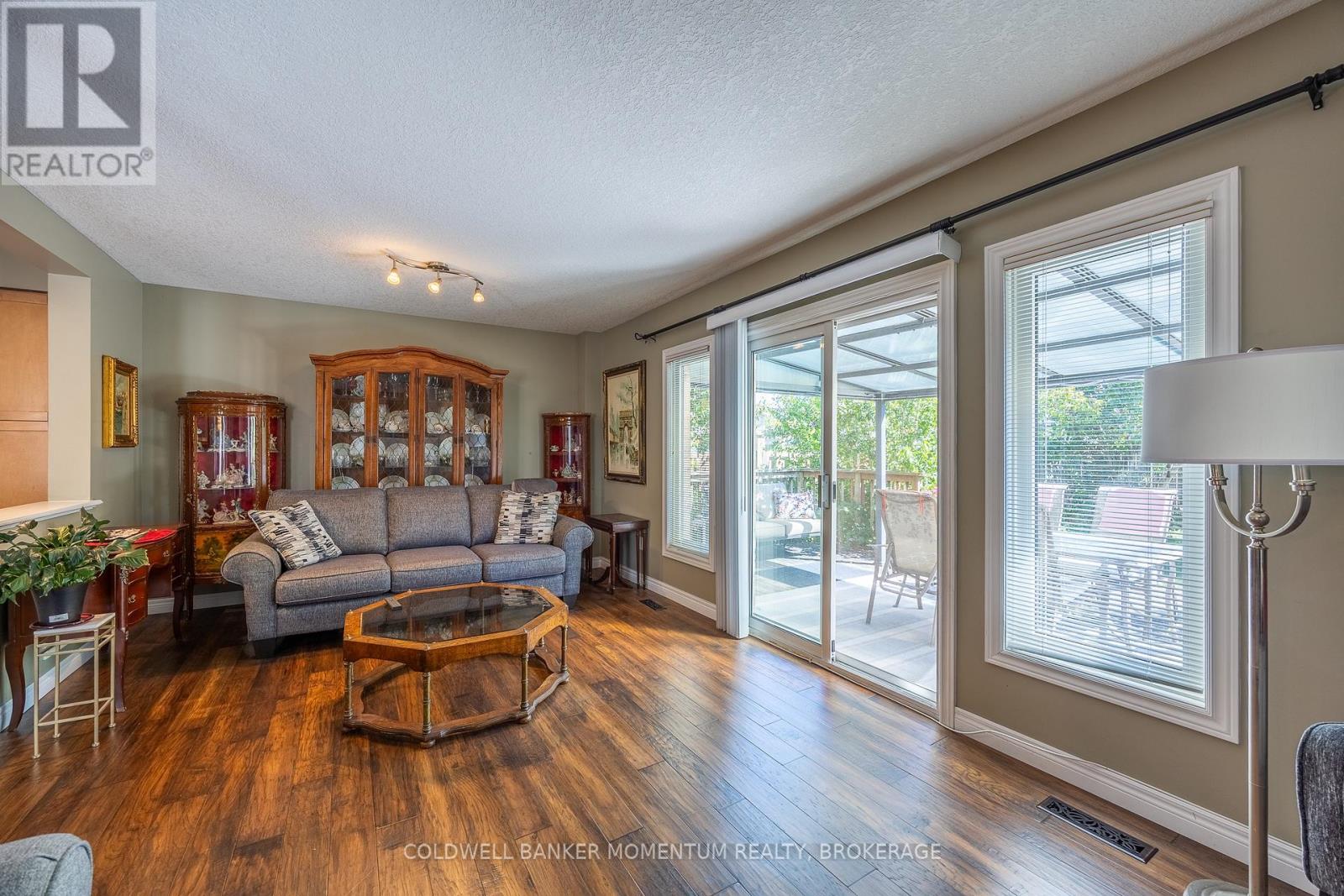 66 Yarmouth Drive, London East, Ontario  N5V 4T8 - Photo 10 - X12416924