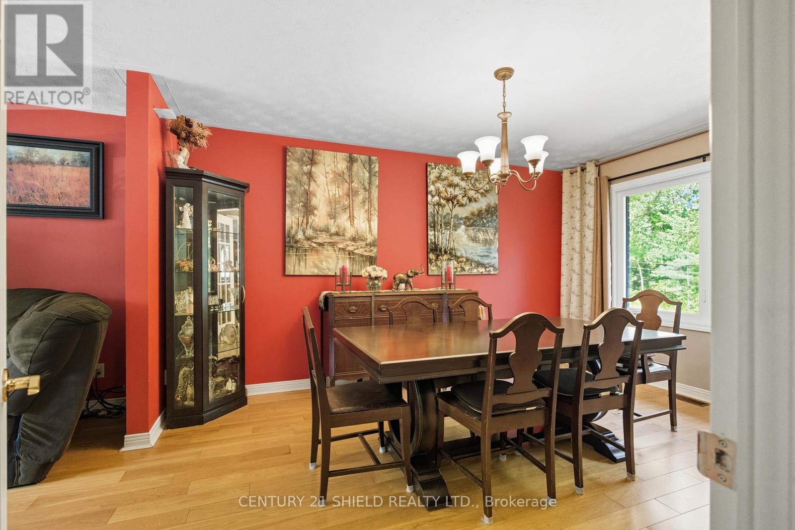 4555 Glen Roy Road, South Glengarry, Ontario  K0C 1L0 - Photo 18 - X12416573