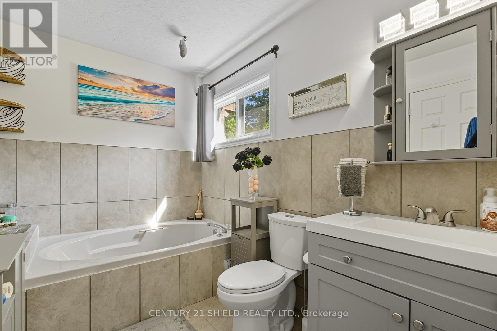4555 Glen Roy Road, South Glengarry, Ontario  K0C 1L0 - Photo 34 - X12416573