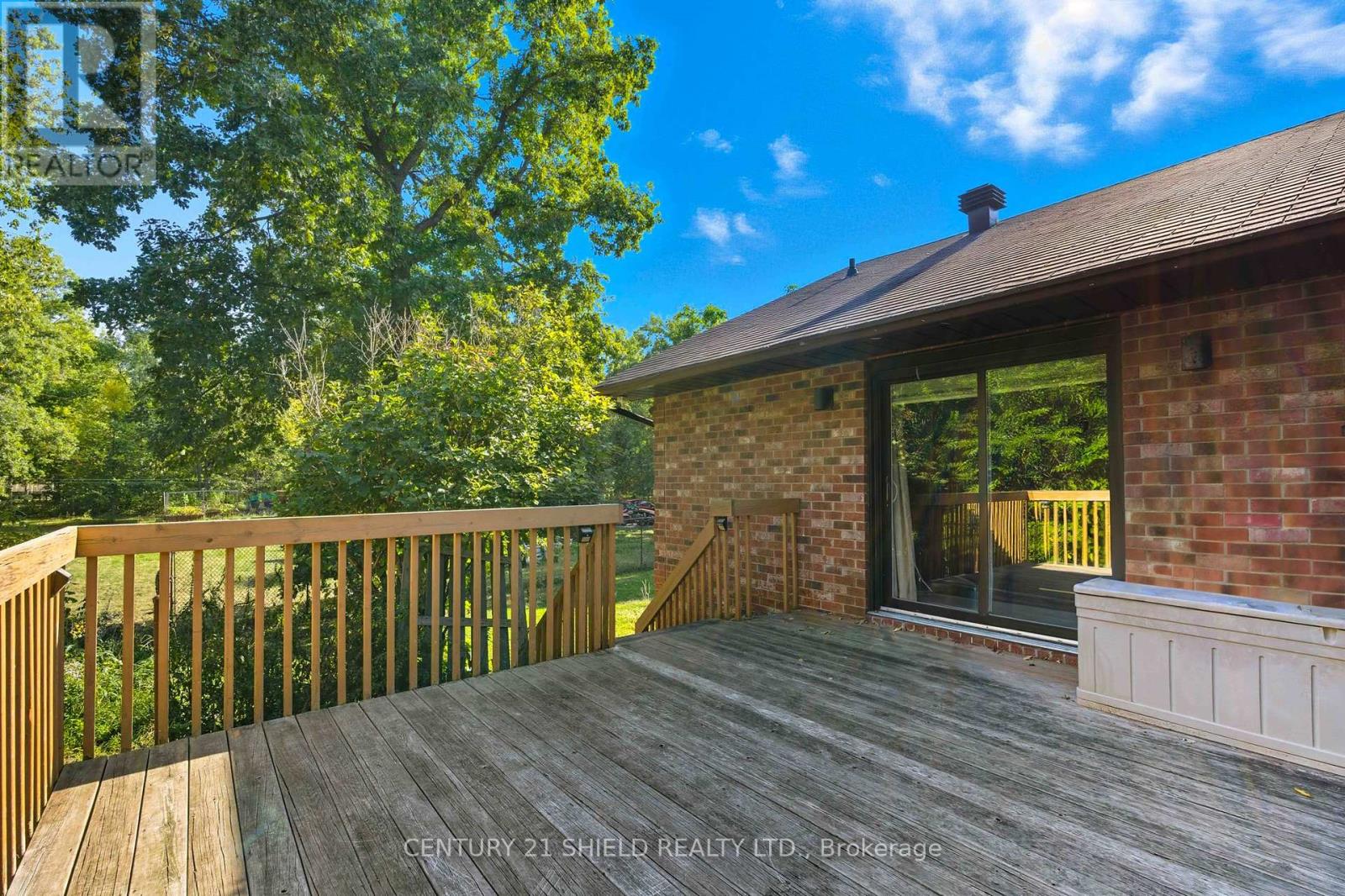 4555 Glen Roy Road, South Glengarry, Ontario  K0C 1L0 - Photo 8 - X12416573