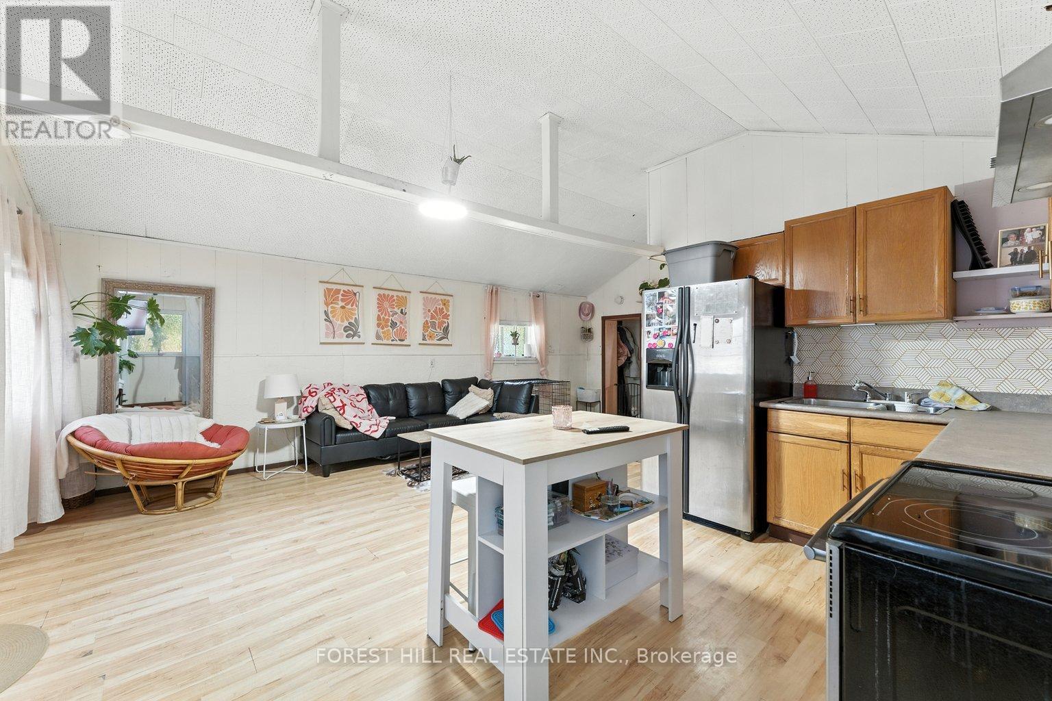 590 Lafontaine Road E, Tiny, Ontario  L9M 0S4 - Photo 22 - S12416512