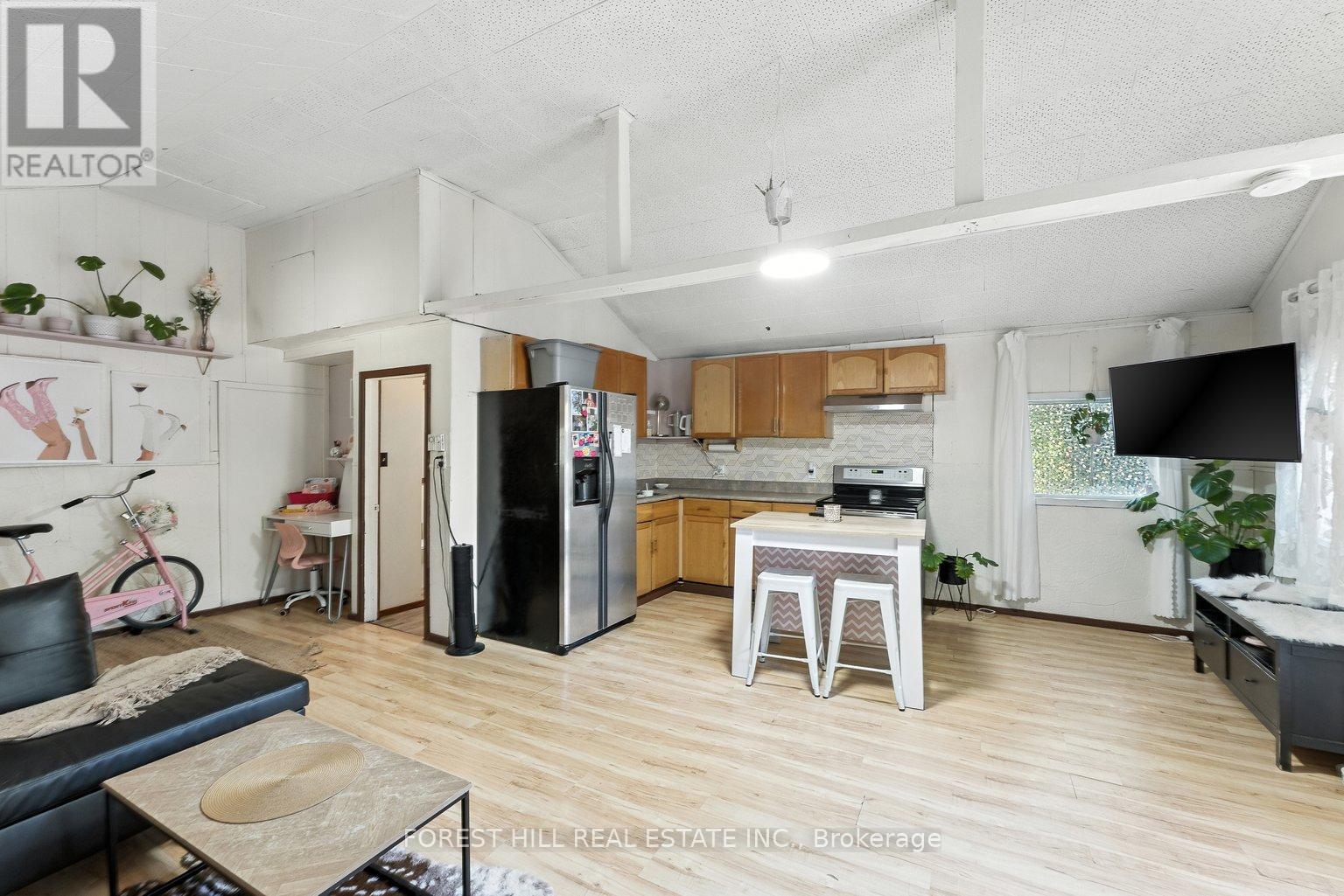 590 Lafontaine Road E, Tiny, Ontario  L9M 0S4 - Photo 19 - S12416512