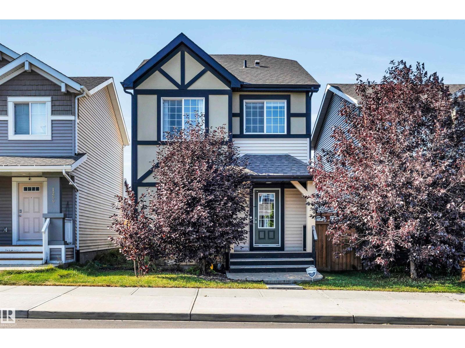 1271 Chappelle Bv Sw, Edmonton, Alberta  T6W 3R1 - Photo 2 - E4458754