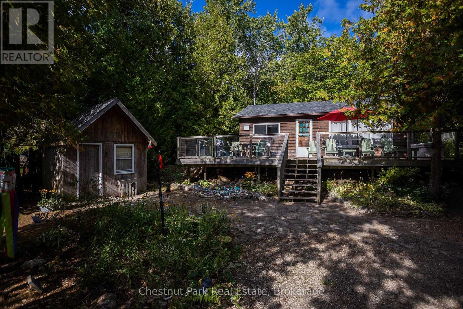 8 Birchwood Drive, Northern Bruce Peninsula, Ontario  N0H 2R0 - Photo 18 - X12414914