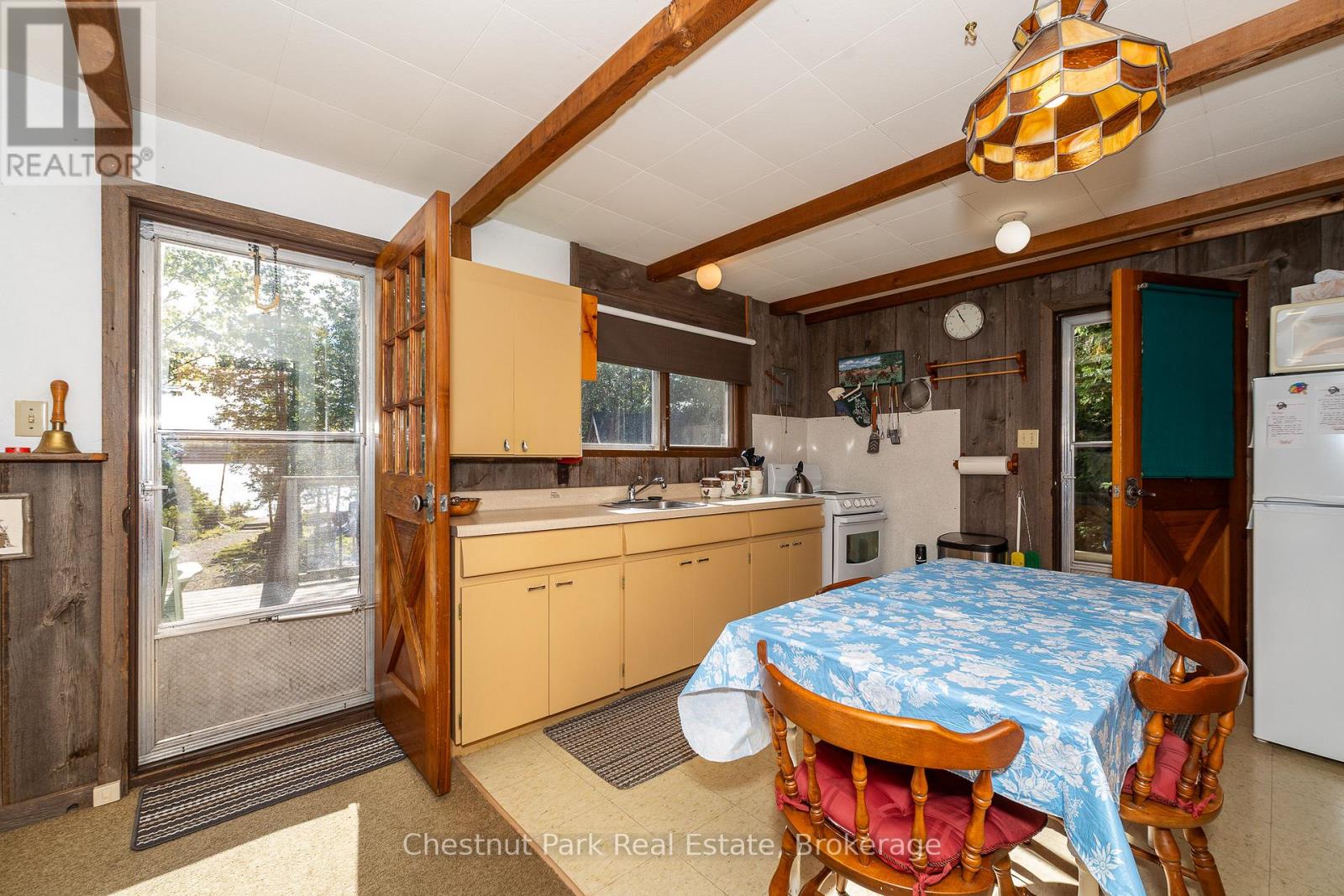 8 Birchwood Drive, Northern Bruce Peninsula, Ontario  N0H 2R0 - Photo 26 - X12414914