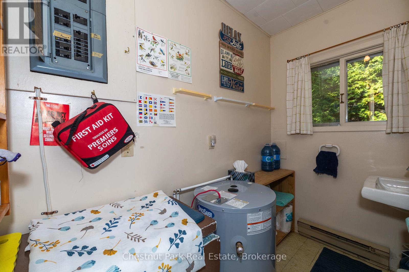 8 Birchwood Drive, Northern Bruce Peninsula, Ontario  N0H 2R0 - Photo 35 - X12414914