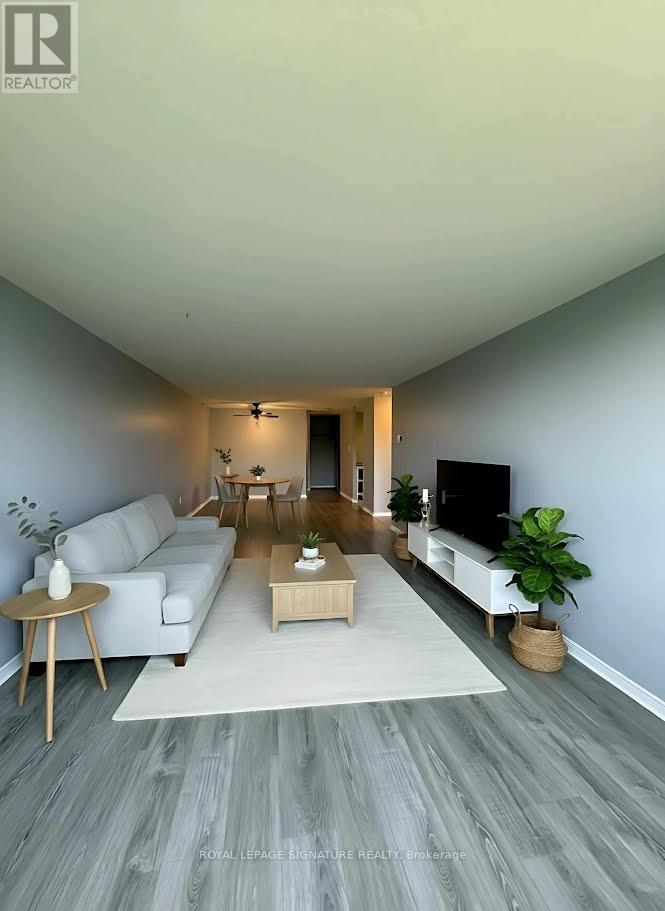 Property at 1214 - 35 GREEN VALLEY DRIVE image 4