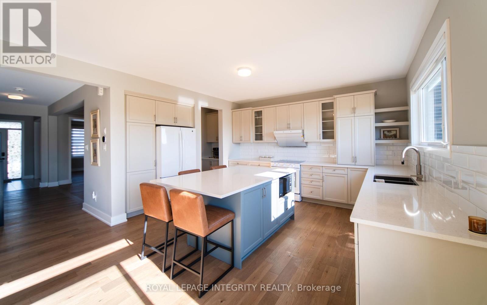 709 Fenwick Way, Ottawa, Ontario  K2J 7E2 - Photo 18 - X12394598