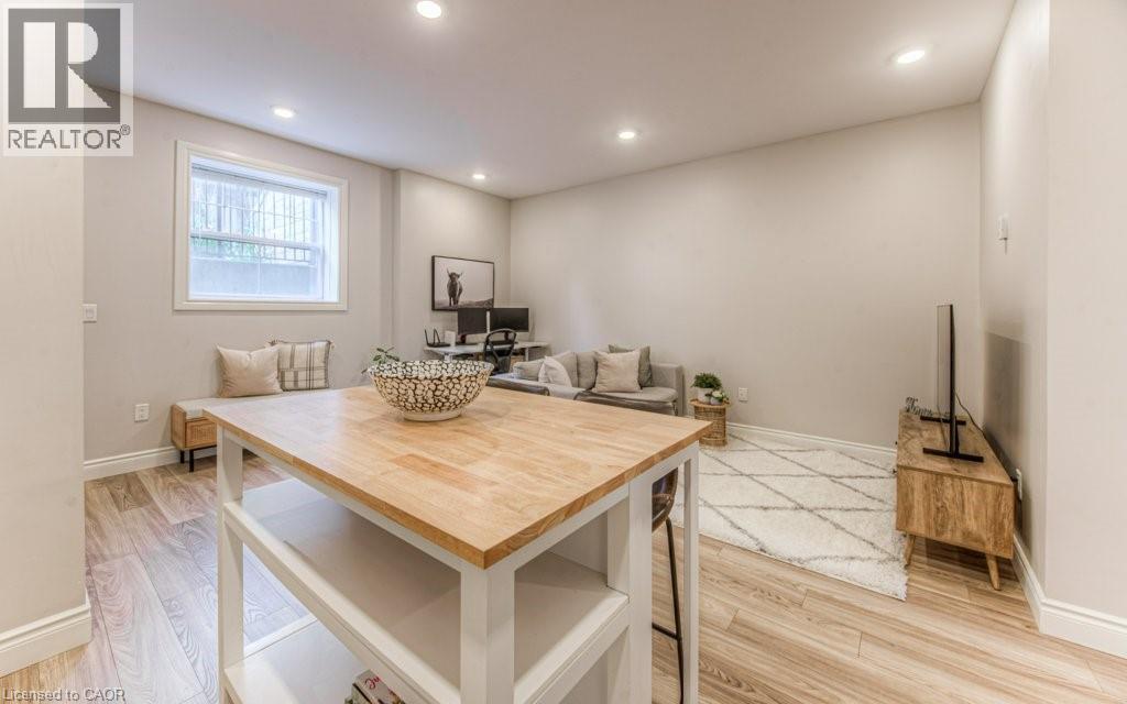 112 Union Street E Unit# A103, Waterloo, Ontario  N2J 1C5 - Photo 13 - 40750370