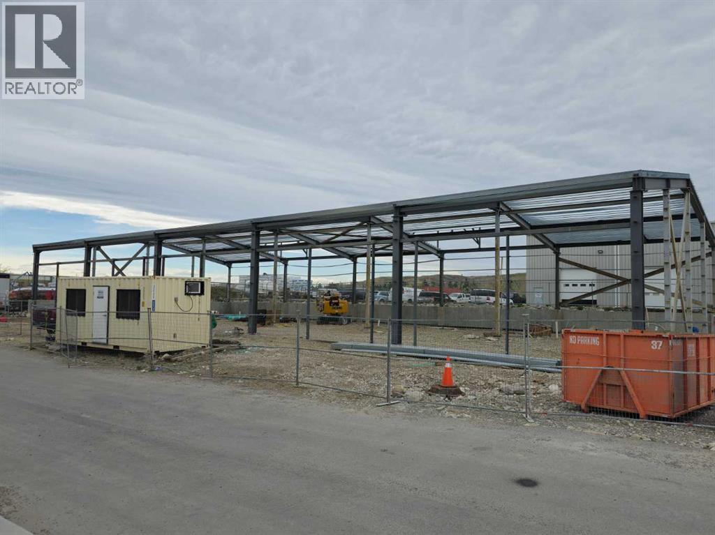 14 Griffin Industrial Point, Cochrane, Alberta  T4C 0A2 - Photo 3 - A2218462
