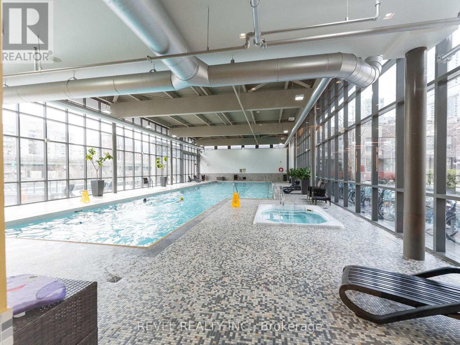 1208 - 15 Fort York Boulevard E, Toronto, Ontario  M5V 3Y4 - Photo 16 - C12416890