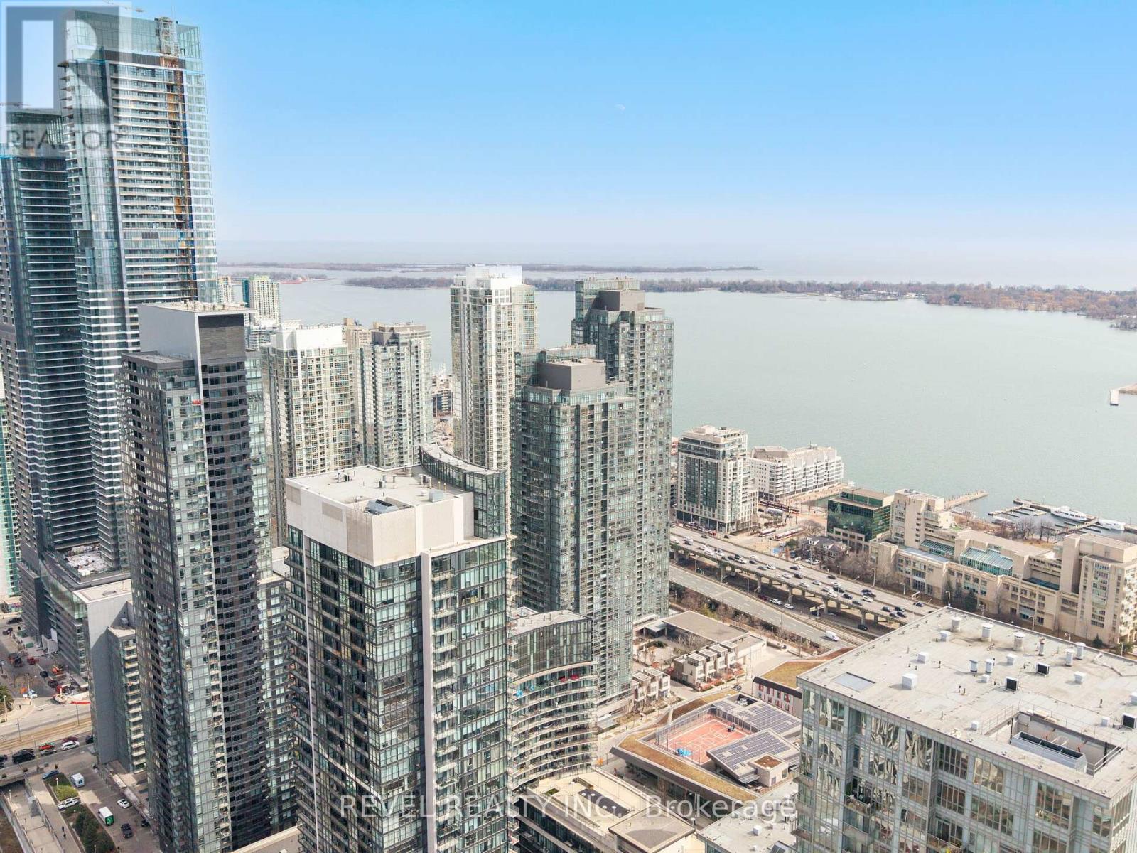 1208 - 15 Fort York Boulevard E, Toronto, Ontario  M5V 3Y4 - Photo 19 - C12416890