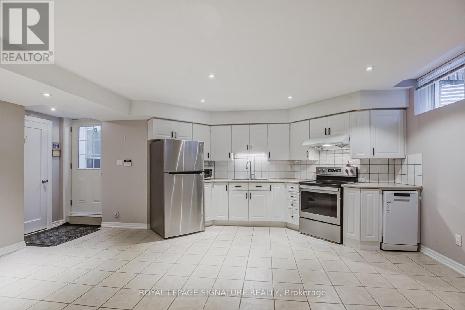 Bsmt - 50 Florence Avenue, Toronto, Ontario  M2N 1E9 - Photo 3 - C12416917