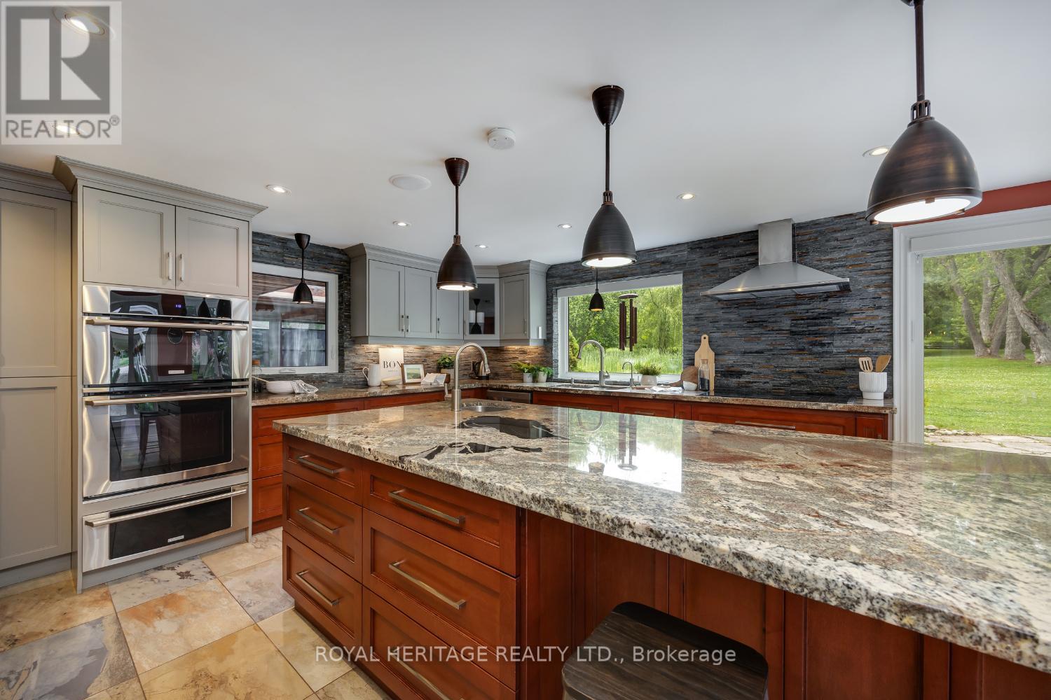 4395 Westney Road N, Pickering, Ontario  L1Y 1A2 - Photo 15 - E12416929