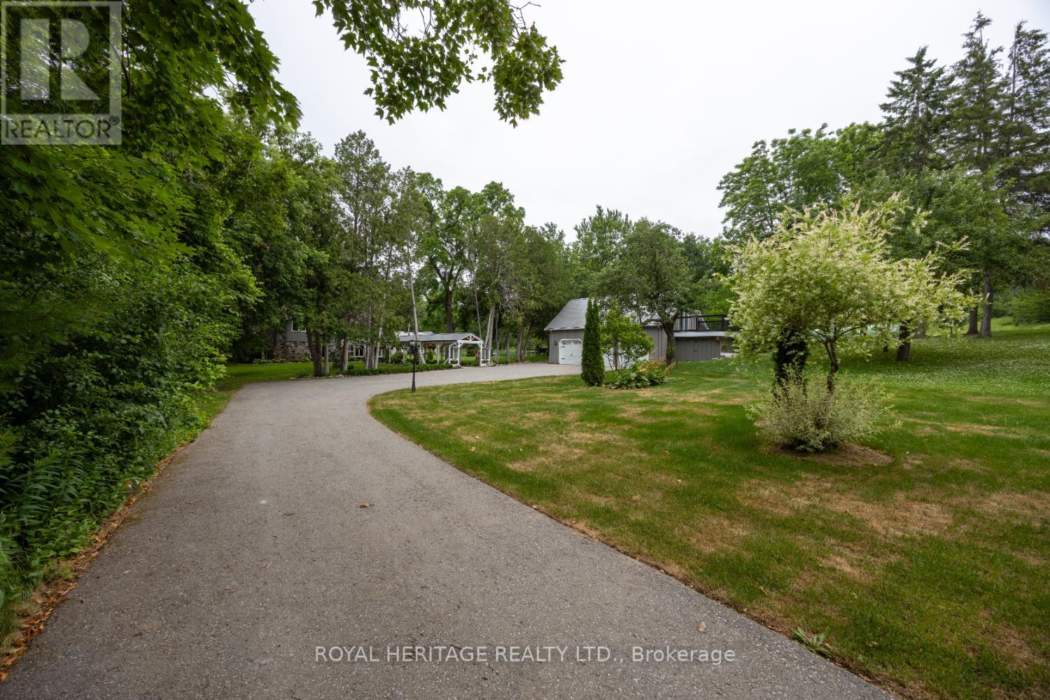 4395 Westney Road N, Pickering, Ontario  L1Y 1A2 - Photo 3 - E12416929