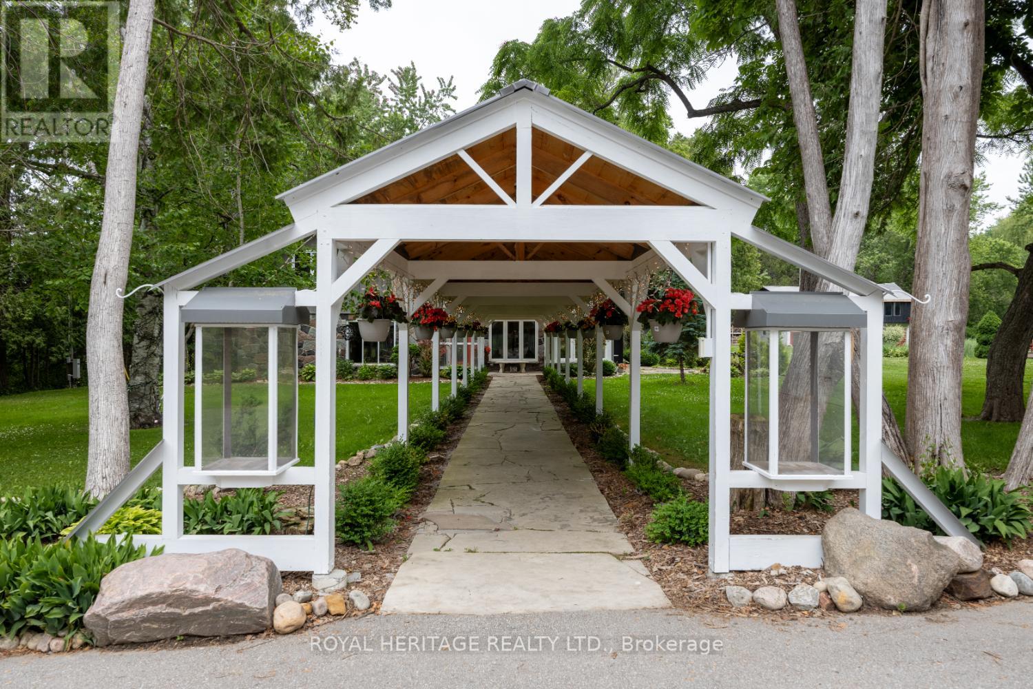 4395 Westney Road N, Pickering, Ontario  L1Y 1A2 - Photo 4 - E12416929