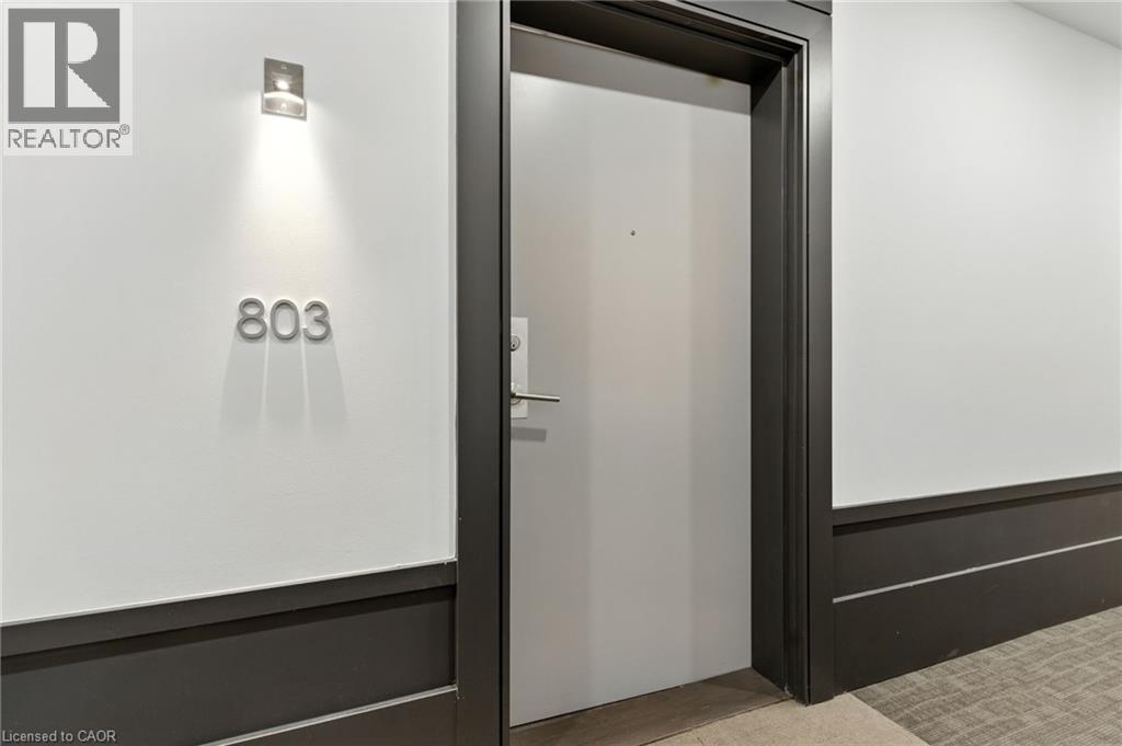 16 Concord Place Unit# 803, Grimsby, Ontario  L3M 0J1 - Photo 4 - 40771892