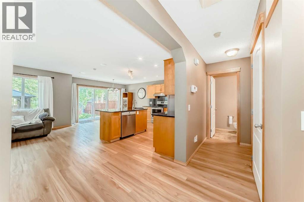 176 Cranwell Crescent Se, Calgary, Alberta  T3M 1G4 - Photo 4 - A2258721