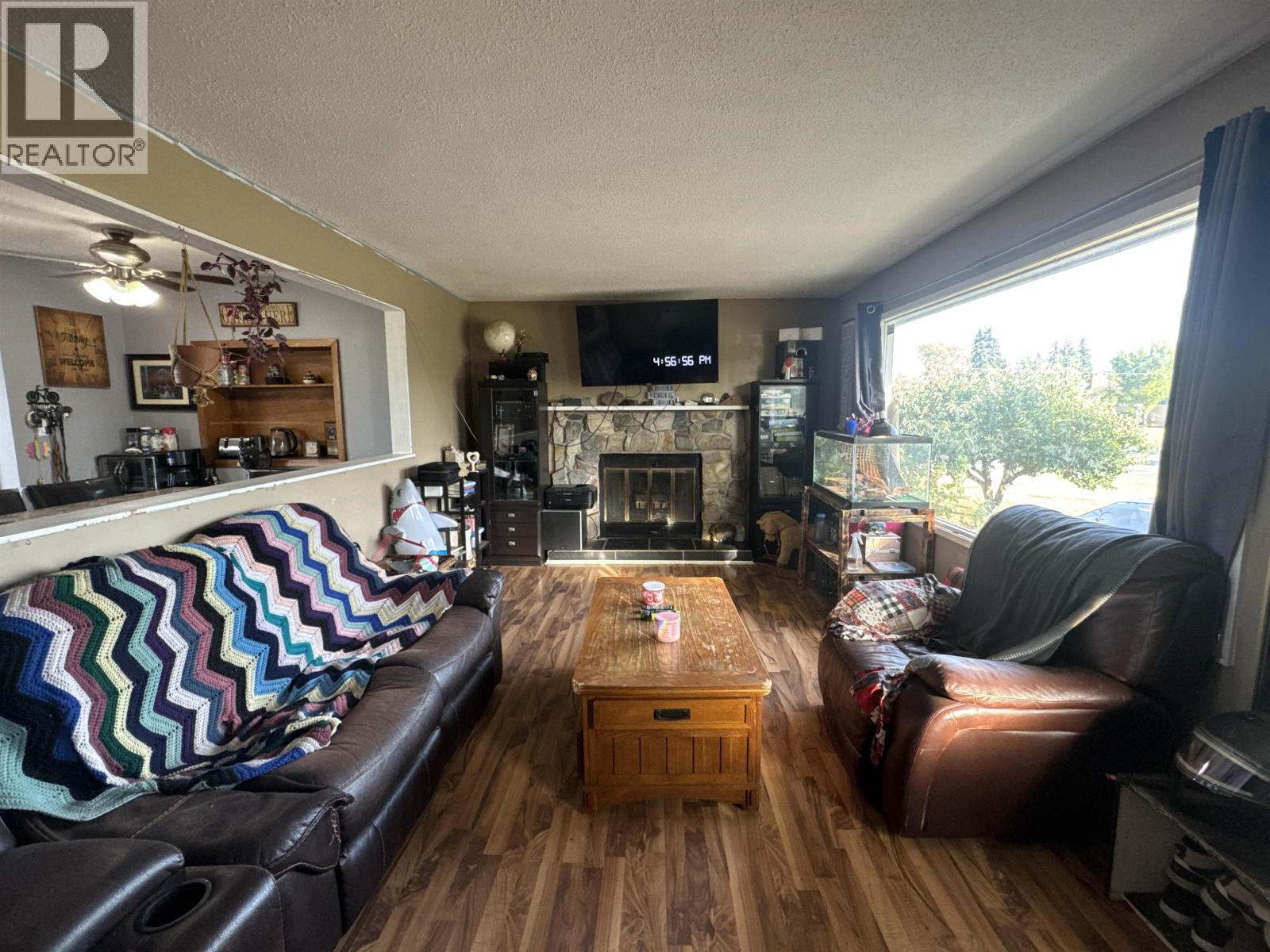 9808 112 Avenue, Fort St. John, British Columbia  V1J 2W5 - Photo 2 - R3049277