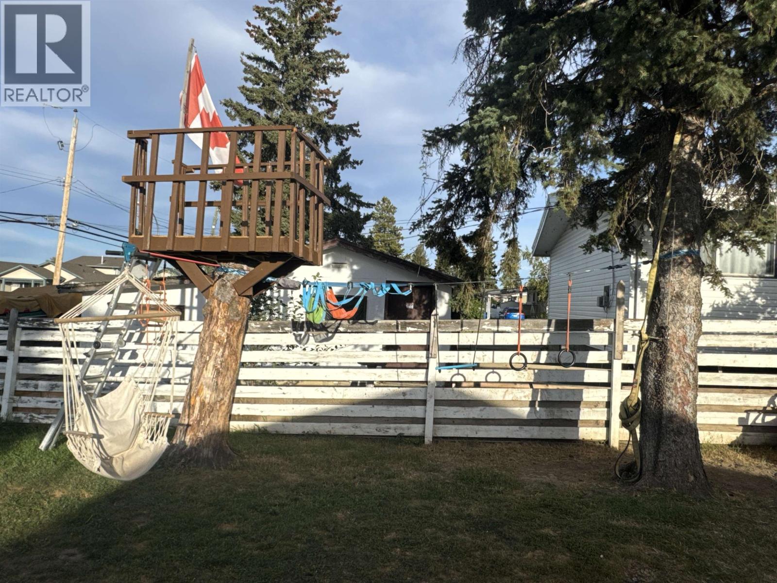 9808 112 Avenue, Fort St. John, British Columbia  V1J 2W5 - Photo 10 - R3049277