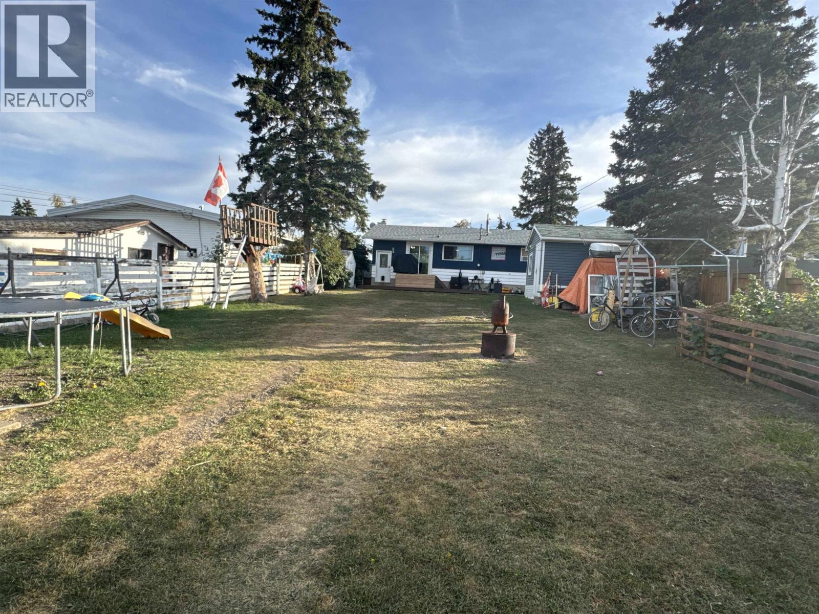 9808 112 Avenue, Fort St. John, British Columbia  V1J 2W5 - Photo 14 - R3049277