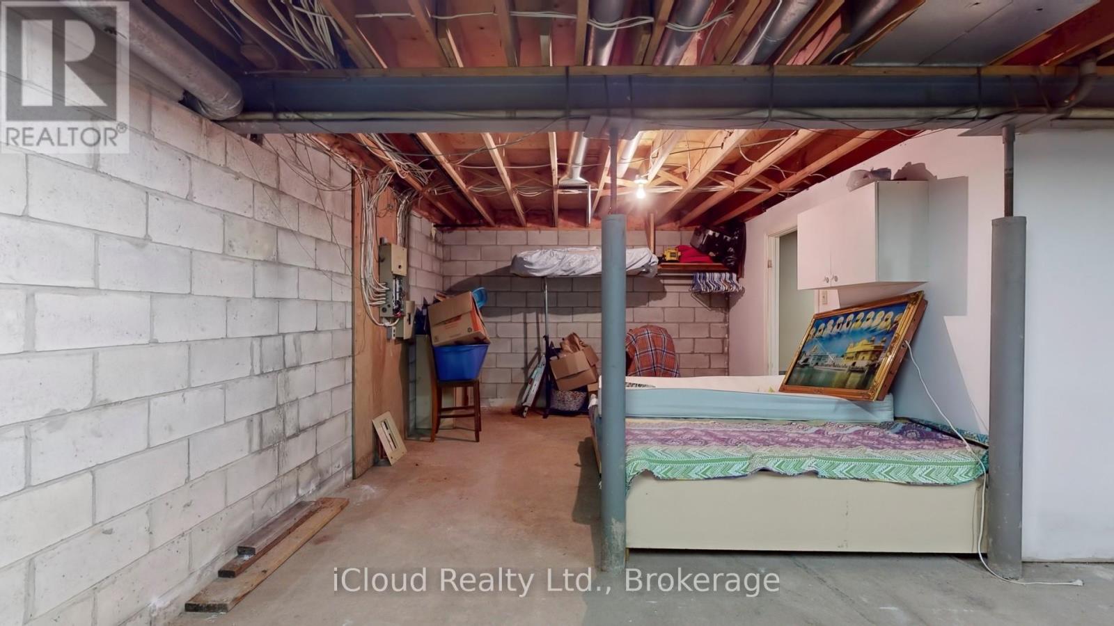 12191 Mississauga Road W, Caledon, Ontario  L7C 1X1 - Photo 19 - W12416896