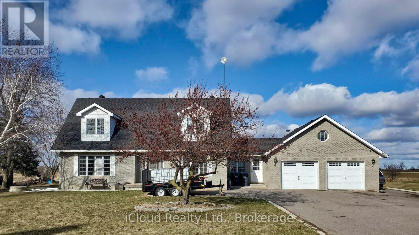 12191 Mississauga Road W, Caledon, Ontario  L7C 1X1 - Photo 4 - W12416896