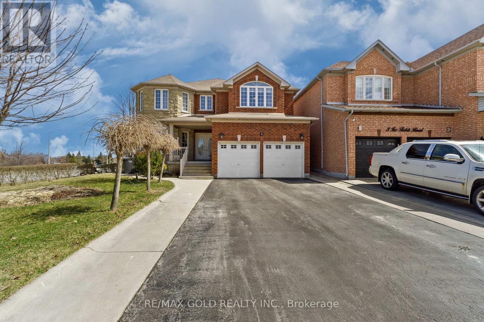 1 ICE FIELDS ROAD, Brampton, Ontario