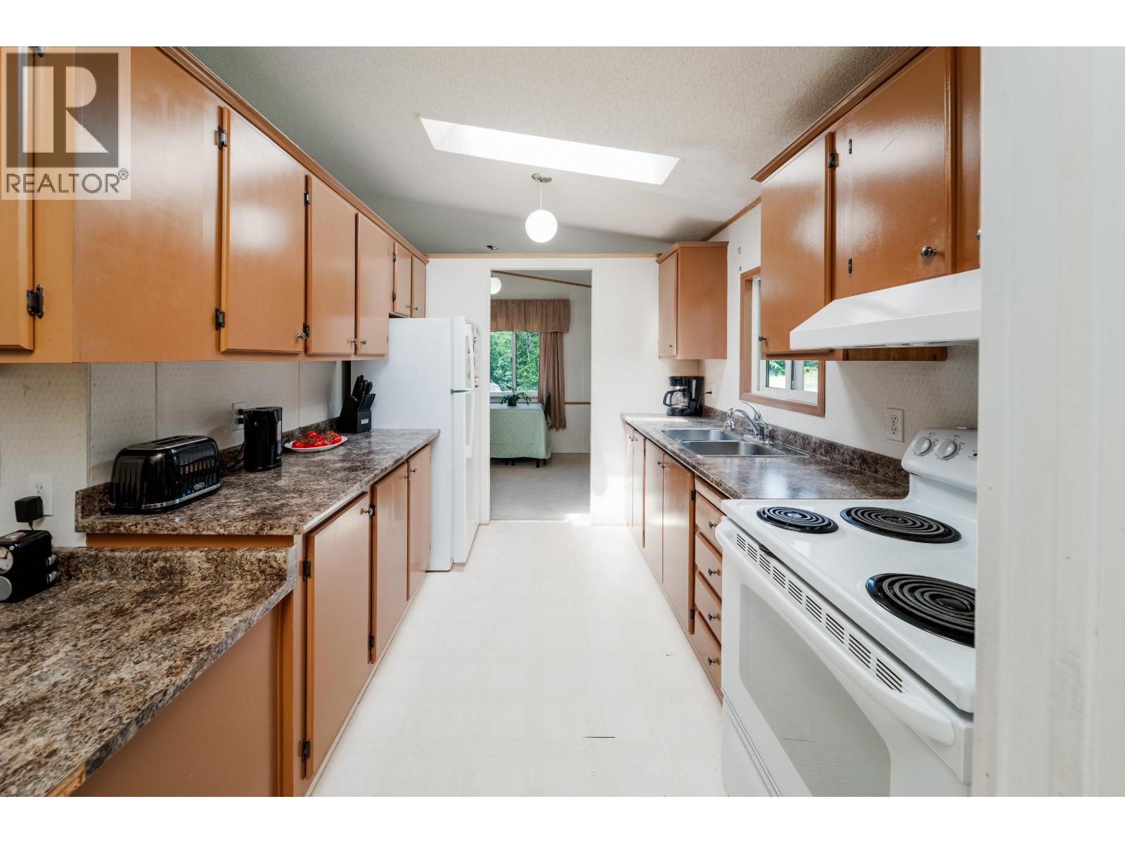 28555 104 Avenue, Maple Ridge, British Columbia  V2W 1L5 - Photo 29 - R3050290