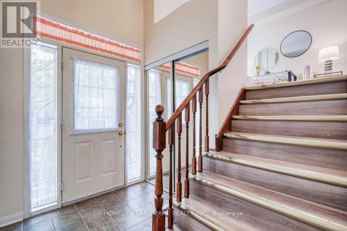 51 - 100 Elgin Mills Road W, Richmond Hill, Ontario  L4C 0R8 - Photo 2 - N12416937