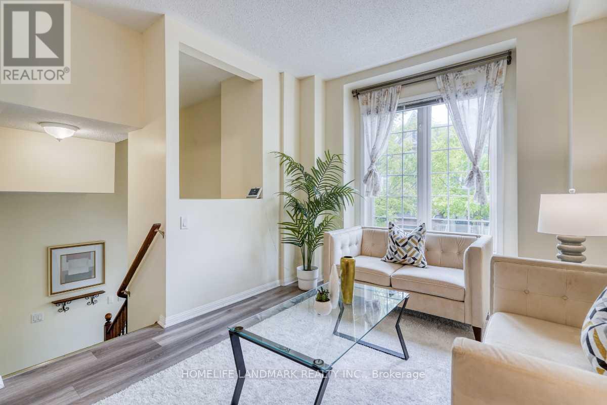 51 - 100 Elgin Mills Road W, Richmond Hill, Ontario  L4C 0R8 - Photo 3 - N12416937