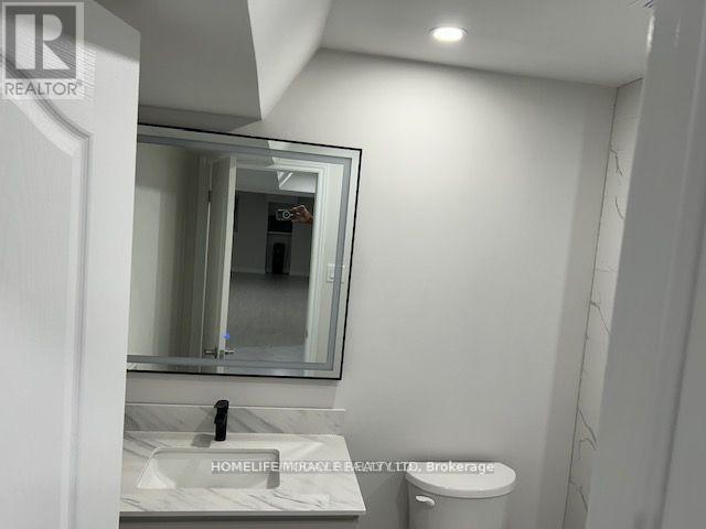 55 Robb Thompson Road, East Gwillimbury, Ontario  L0G 1M0 - Photo 11 - N12416952