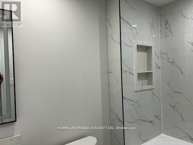 55 Robb Thompson Road, East Gwillimbury, Ontario  L0G 1M0 - Photo 12 - N12416952